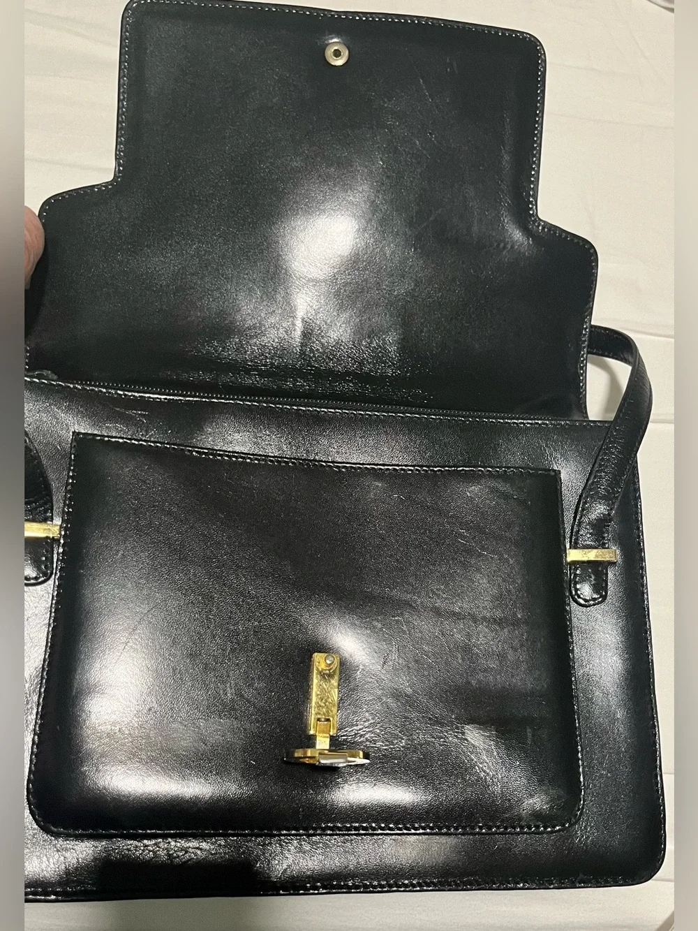 Bally Black Leather Women's Shoulder Bag with Gold Accent